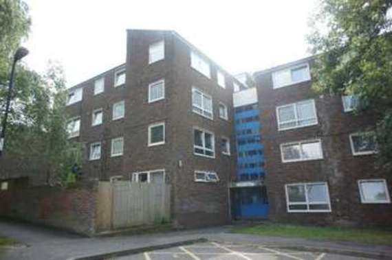 1 bedroom Flat for s...